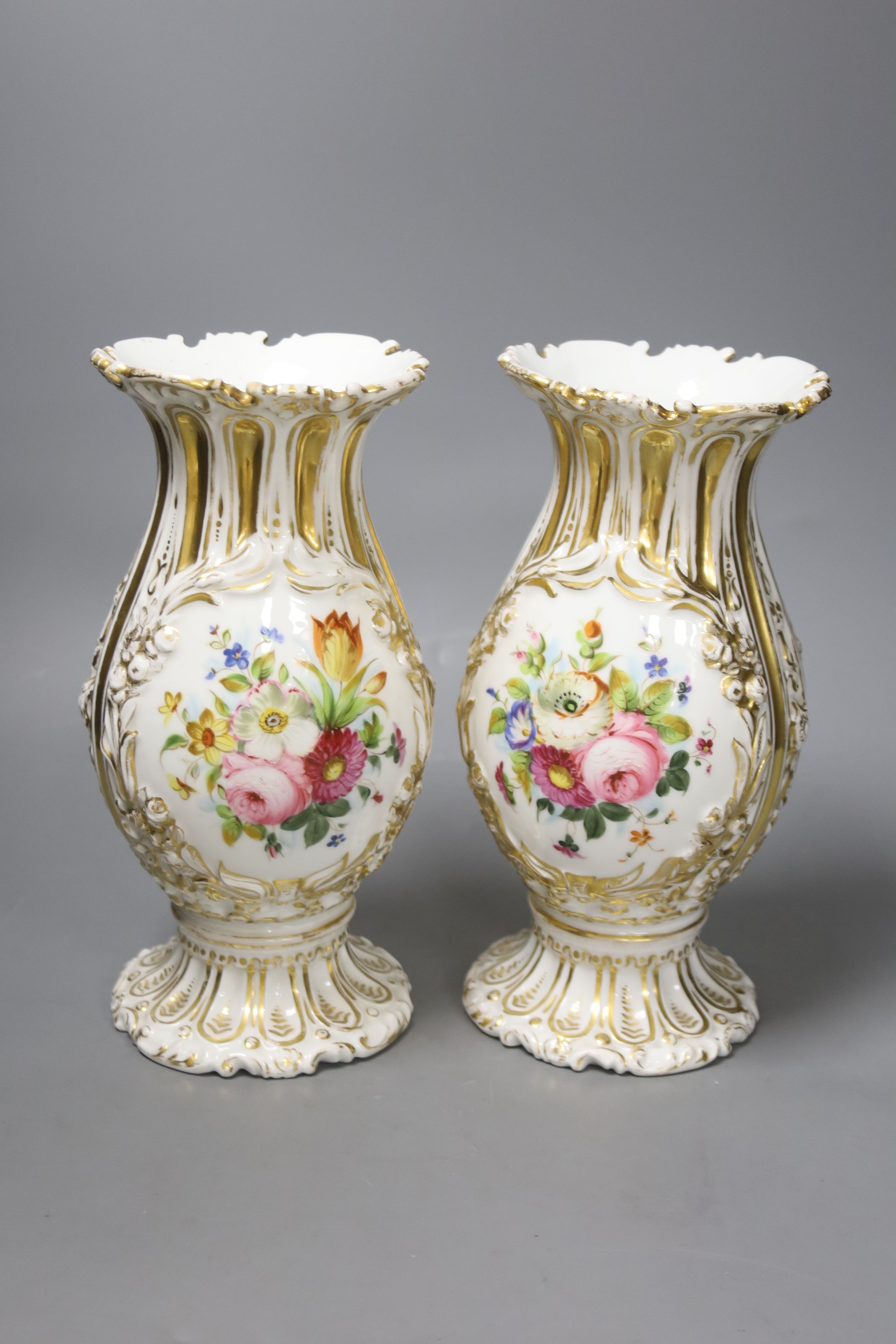 A Paris porcelain box and cover, c.1890, a pair Paris porcelain vases, a similar ‘fantastic birds’ bowl and a Dresden inkwell and height 25cm